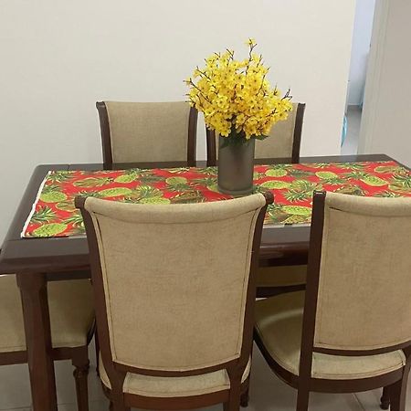 Apartamento Enseada Apartment กัวรูจา ภายนอก รูปภาพ