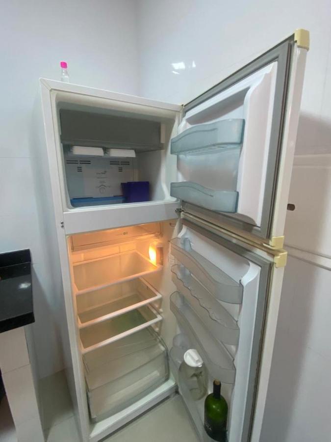 Apartamento Enseada Apartment กัวรูจา ภายนอก รูปภาพ